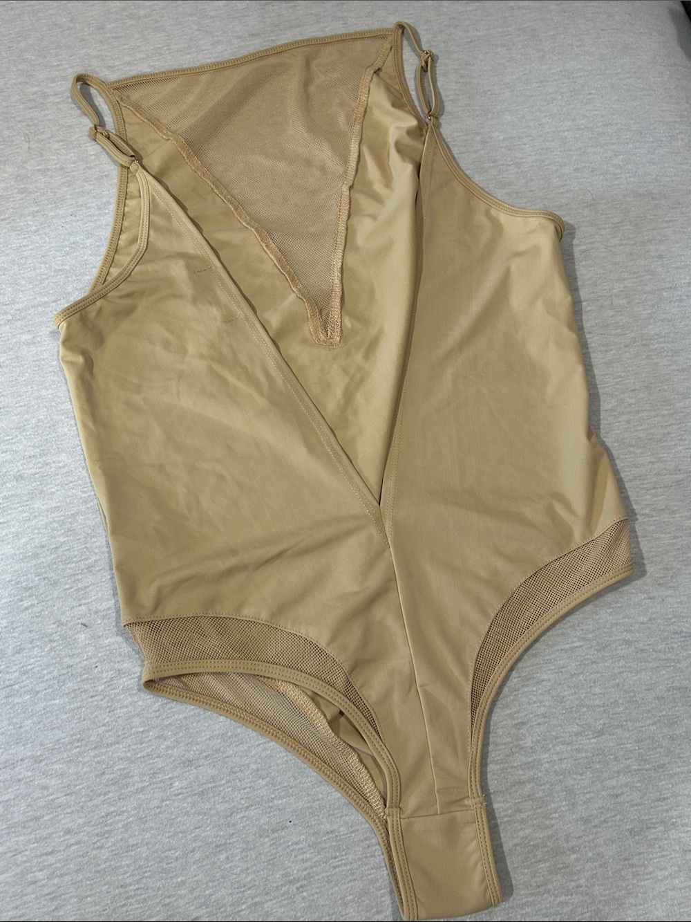 Makers of Dreams Mesh-Back One-Piece Bodysuit in Khaki Sz L NWT - Picture 5 of 7